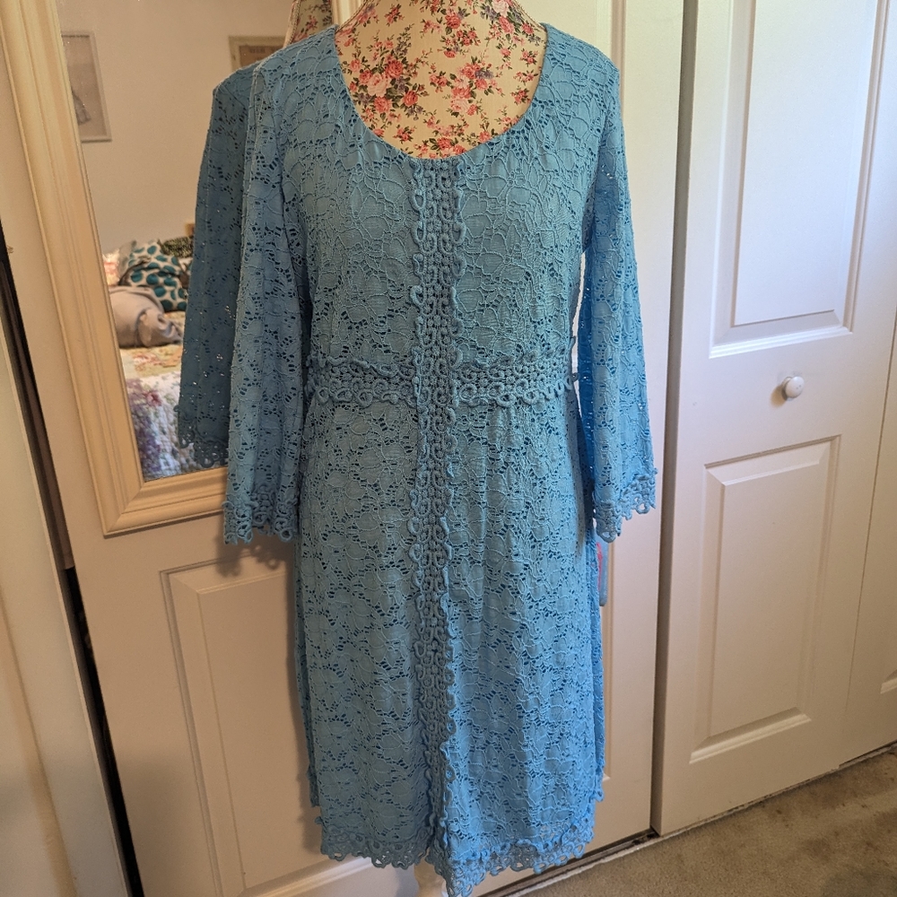 Alfani Lace 3/4 Bell Sleeve Dress with liner Blue